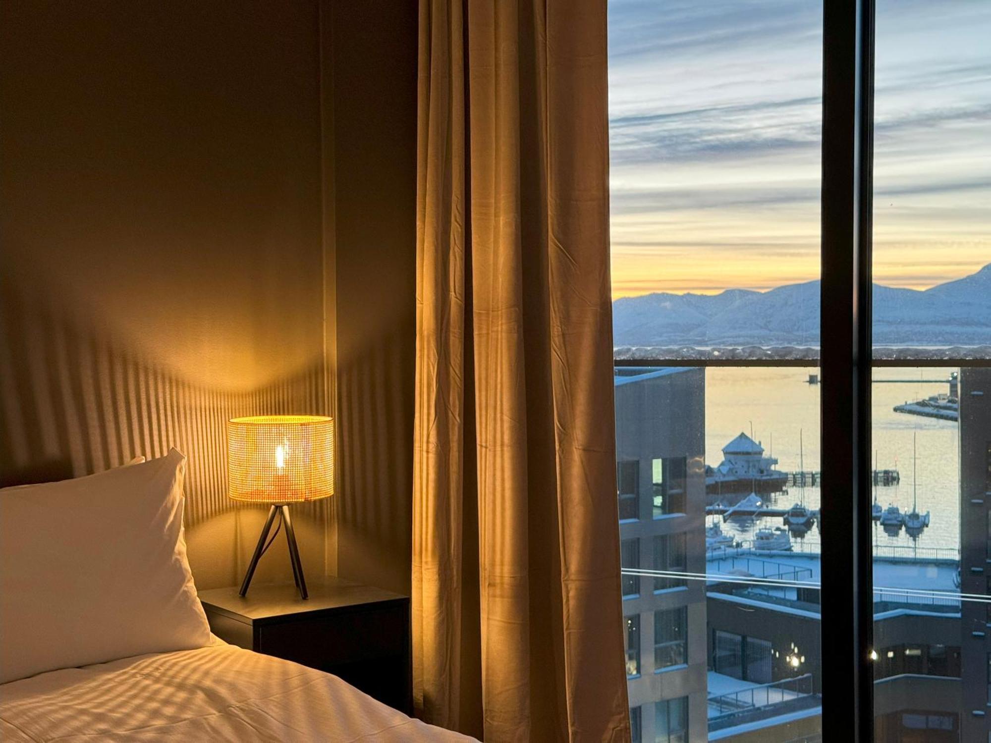 Totalapartments Vervet Gjoa ทรอมโซ ภายนอก รูปภาพ