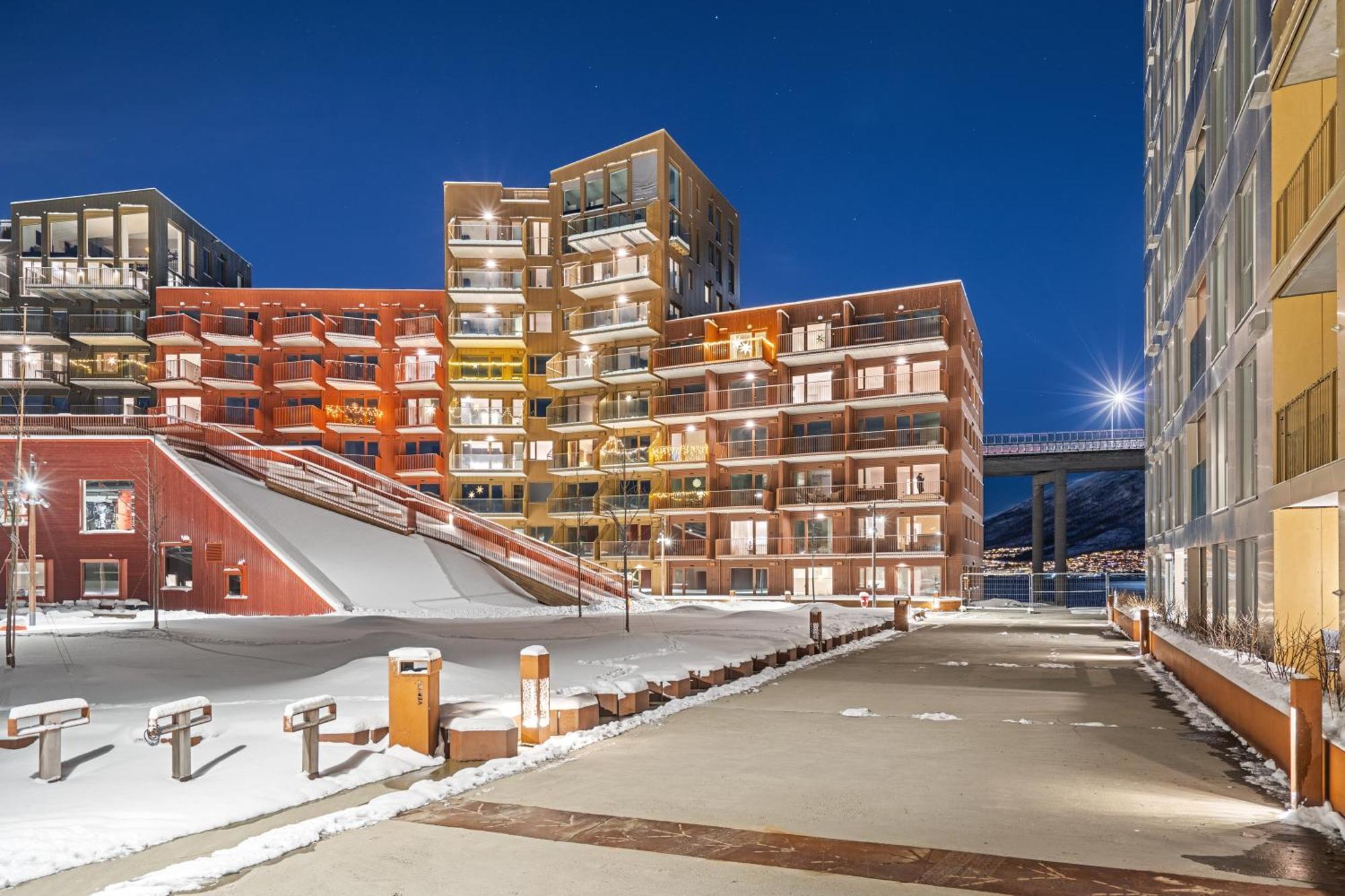 Totalapartments Vervet Gjoa ทรอมโซ ภายนอก รูปภาพ